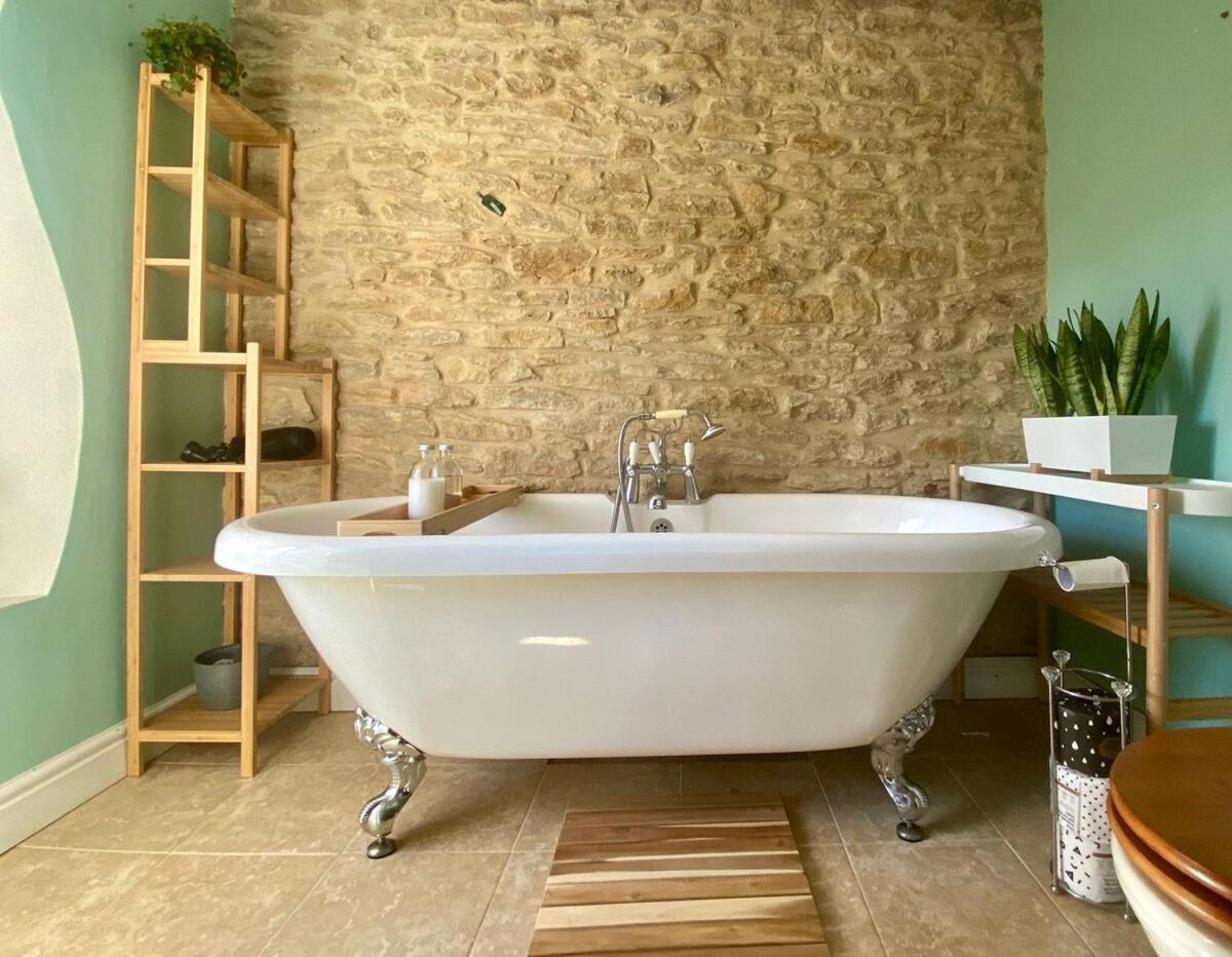The Explorers Rest - Cottage - Frome Buckland Dinham Exterior photo